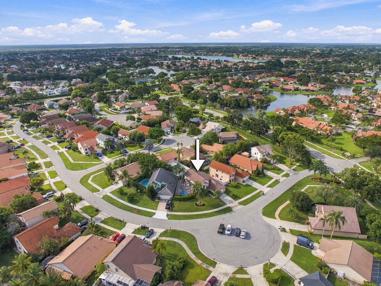 Property Photo:  10269 Islander Drive  FL 33498 
