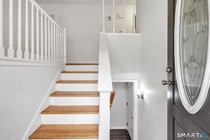 Property Photo:  818 Bunker Hill Avenue  CT 06708 