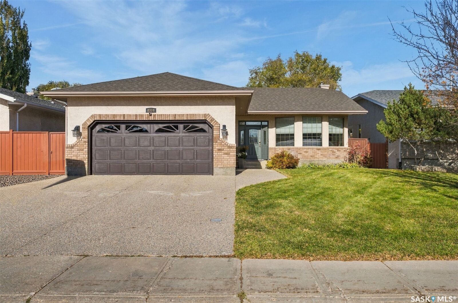 Property Photo:  8310 Sherwood Drive  SK S4Y 1J5 