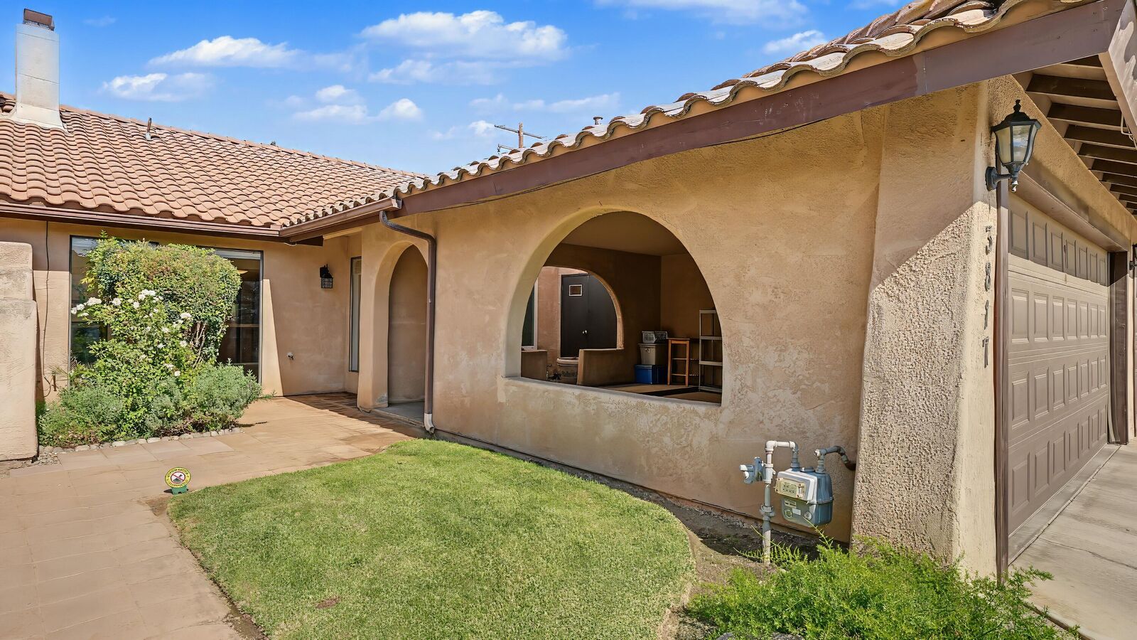 Property Photo:  3817 W Damsen Avenue  CA 93291 