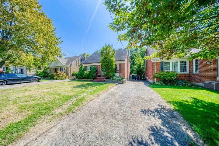 Property Photo: 109 Norton Avenue ON M2N 4A4