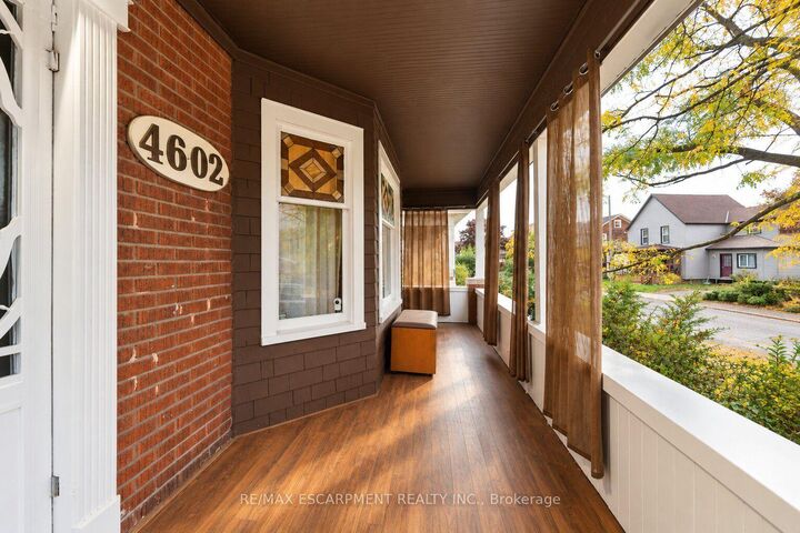 Property Photo: 4602 Ryerson Crescent ON L2E 1E2
