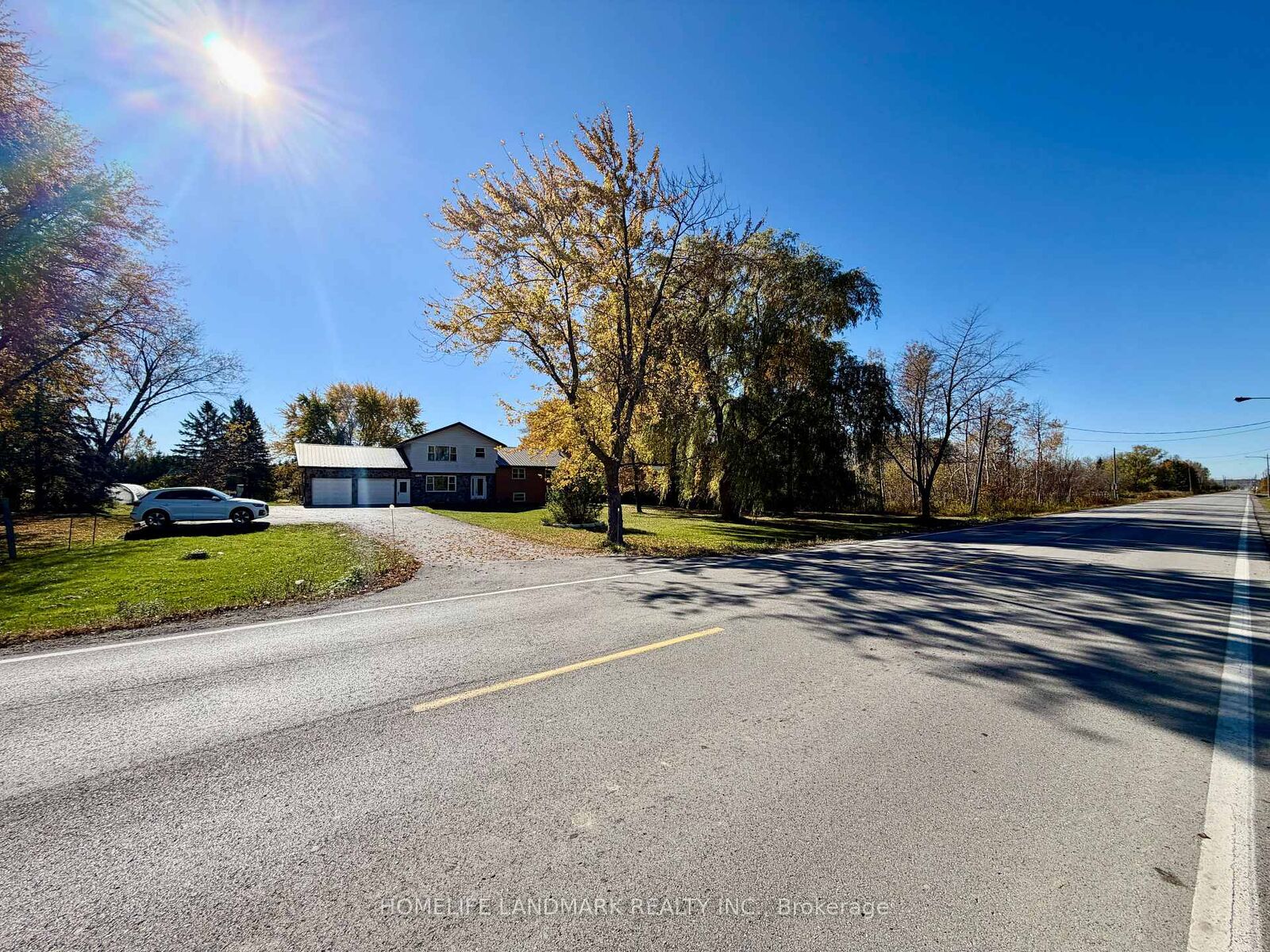 Property Photo:  1135 Rovenshoe Road S  ON L4P 3E9 