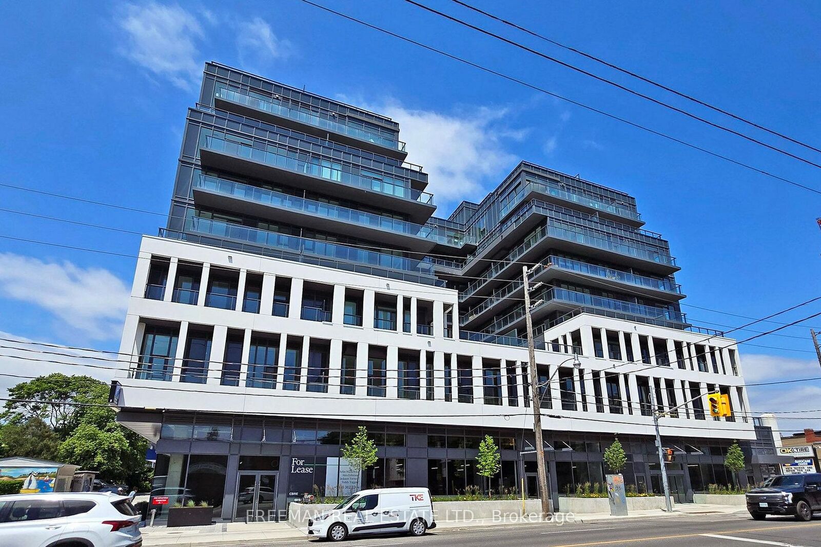 Property Photo: 500 Dupont Street Ph01 ON L9T 2X5