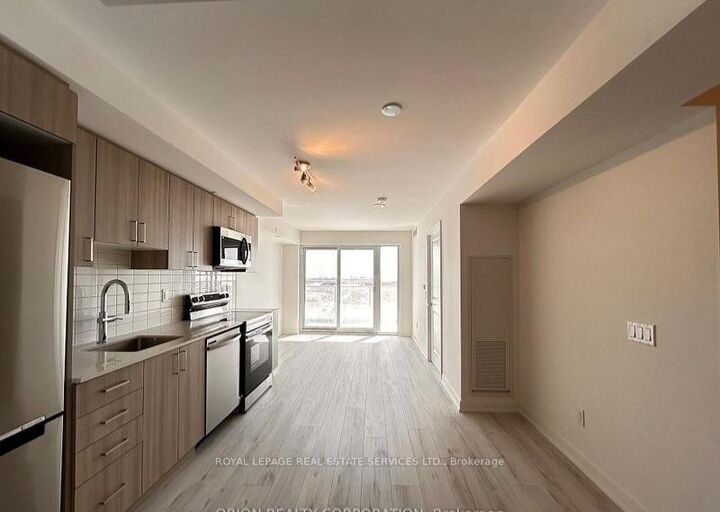 Property Photo:  1010 Sandy Beach Road 1707  ON L1W 0C7 