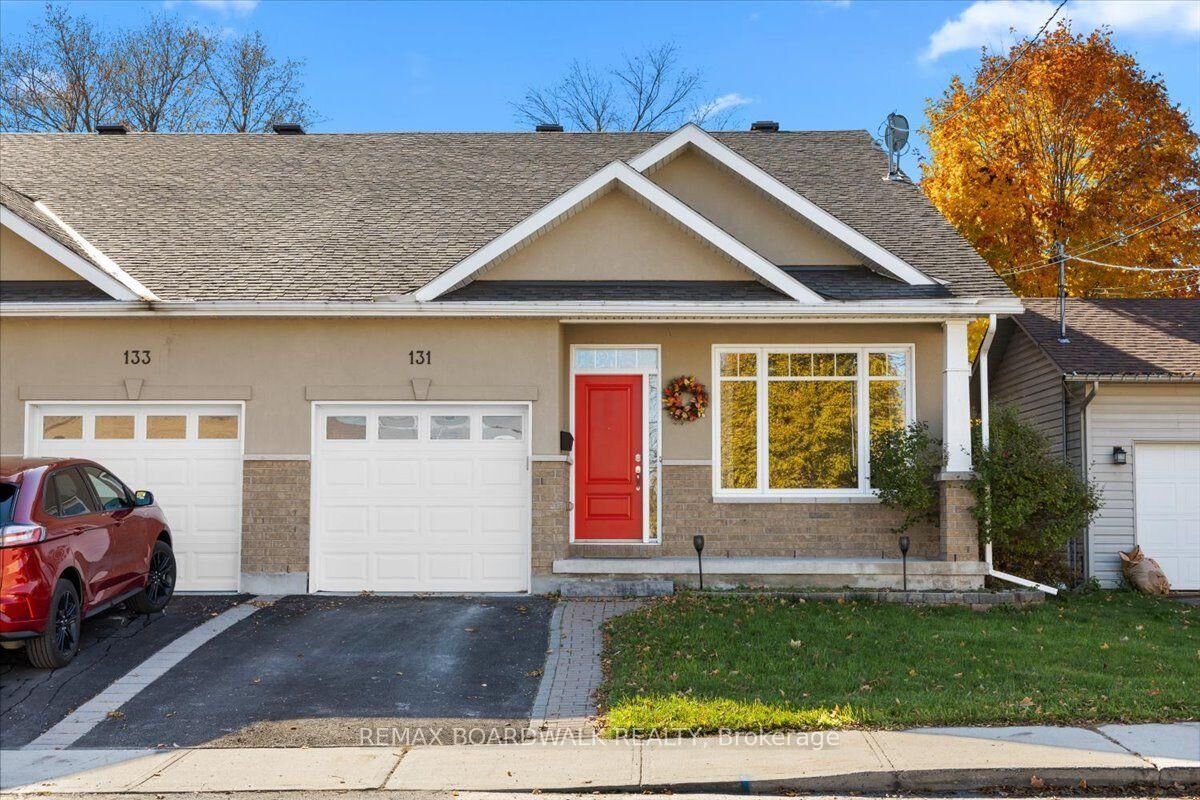 Property Photo:  131 Elizabeth Street  ON K7C 2V9 