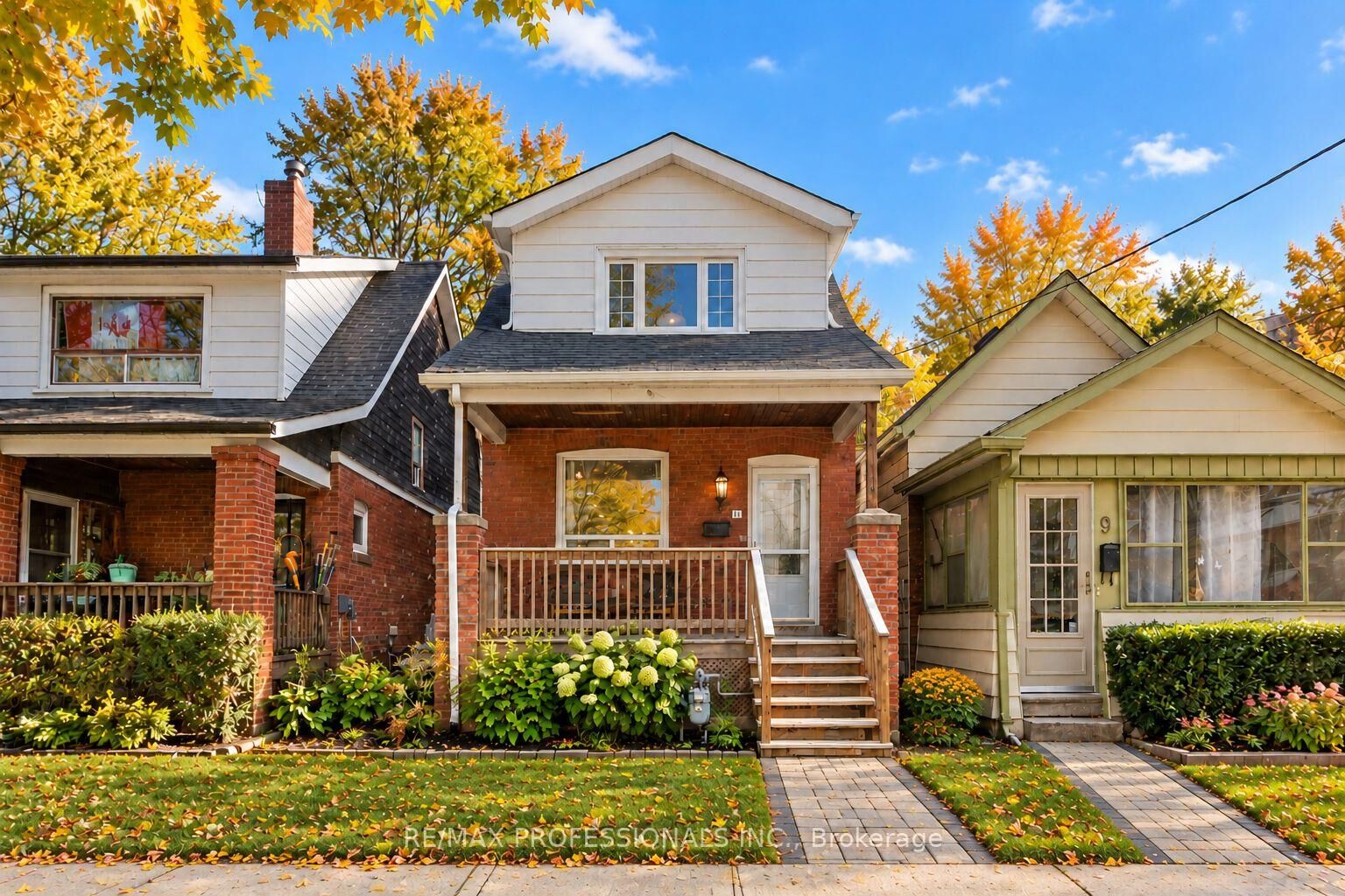 Property Photo:  11 Bryant Avenue  ON M4C 5G9 