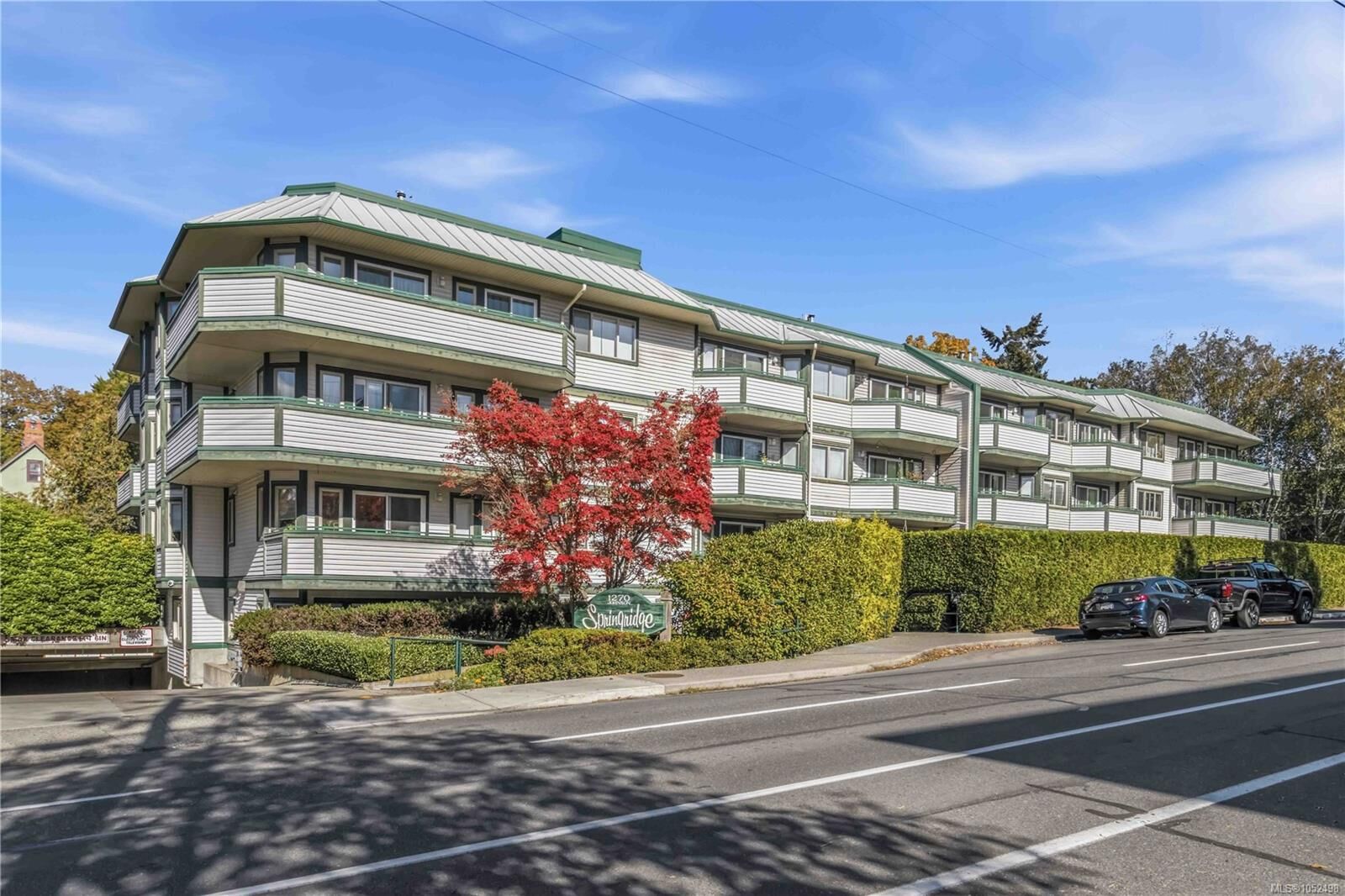 Property Photo:  1270 Johnson St #102  BC V8V 3P1 