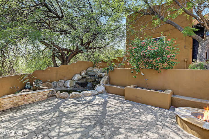 Property Photo: 38912 N 12th Street AZ 85086