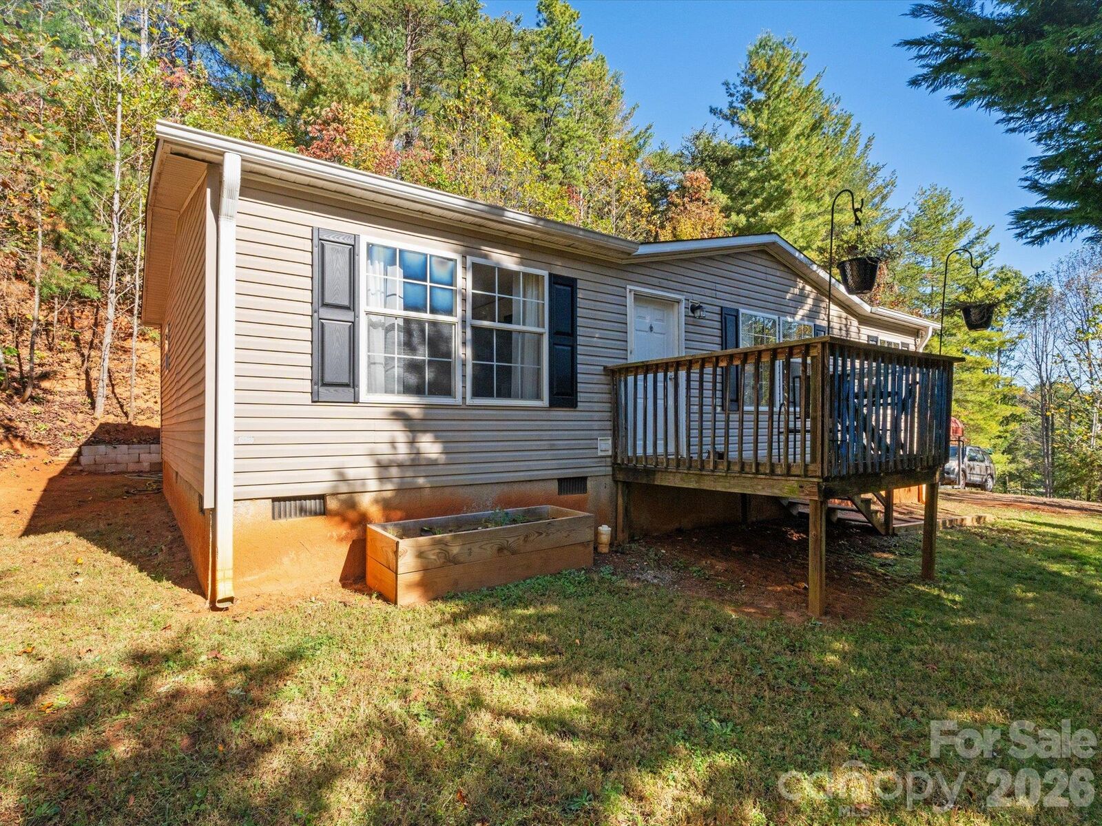 Property Photo:  25 Laurel Cove Road  NC 28748 