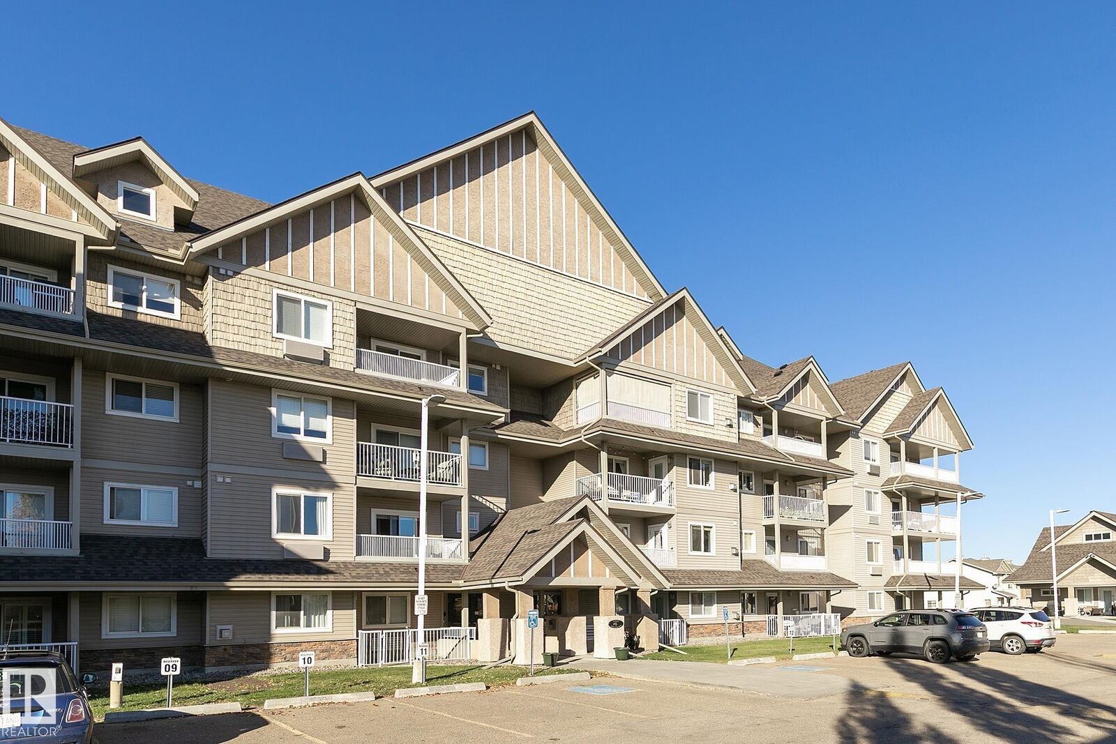 Property Photo:  6 Spruce Ridge Drive 208A  AB T7X 4M5 