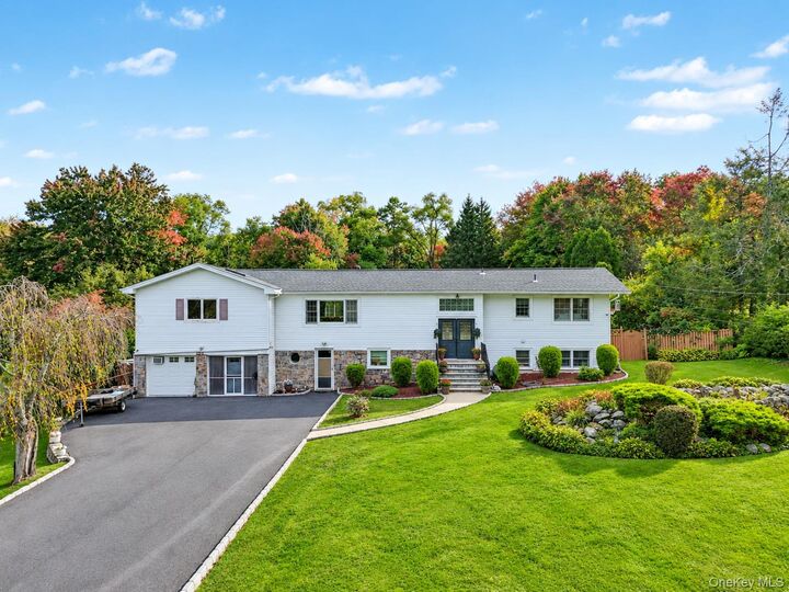 Property Photo:  52 Mountain Brook Drive  NY 10509 