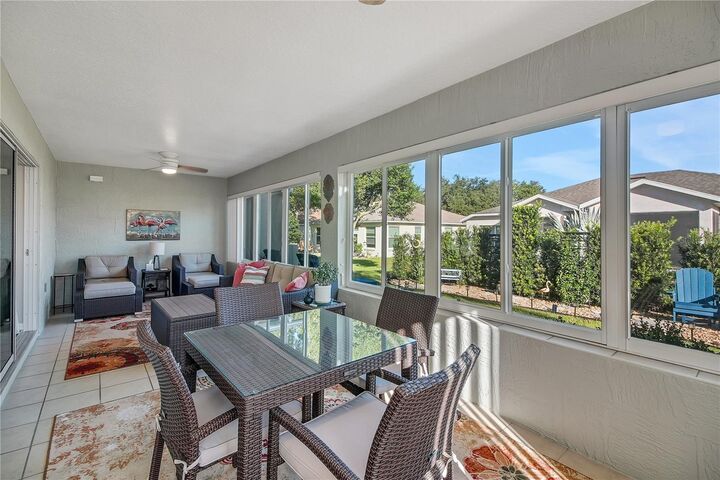 Property Photo:  1019 Meadowbend Drive  FL 34748 
