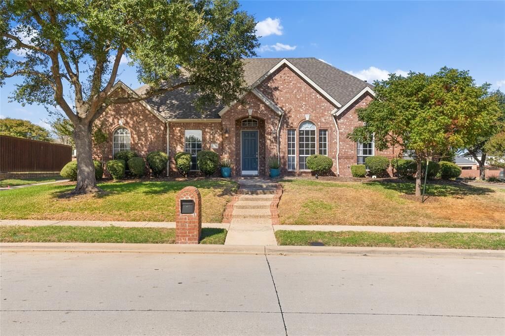 Property Photo: 3429 Brushy Creek Drive TX 75025