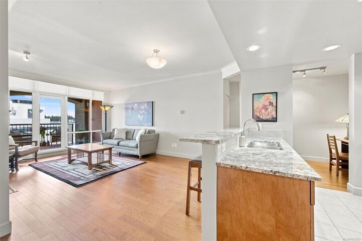 Property Photo:  21 Dallas Rd #414  BC V8V 4Z9 