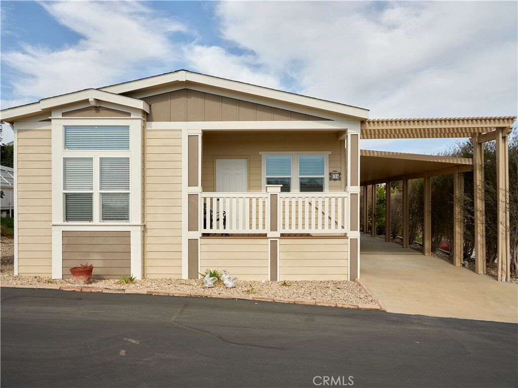 Property Photo:  836 Kingsbury Drive  CA 93420 