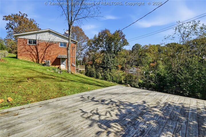 Property Photo:  920 Scenic Drive  WV 25311 