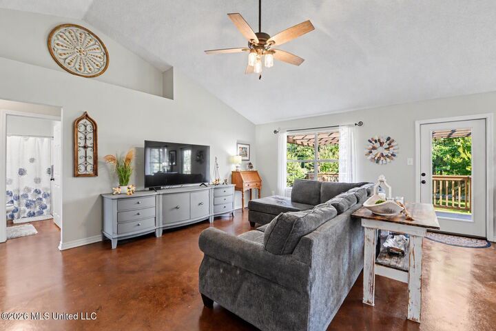 Property Photo: 3413 Hermitage Court MS 39564