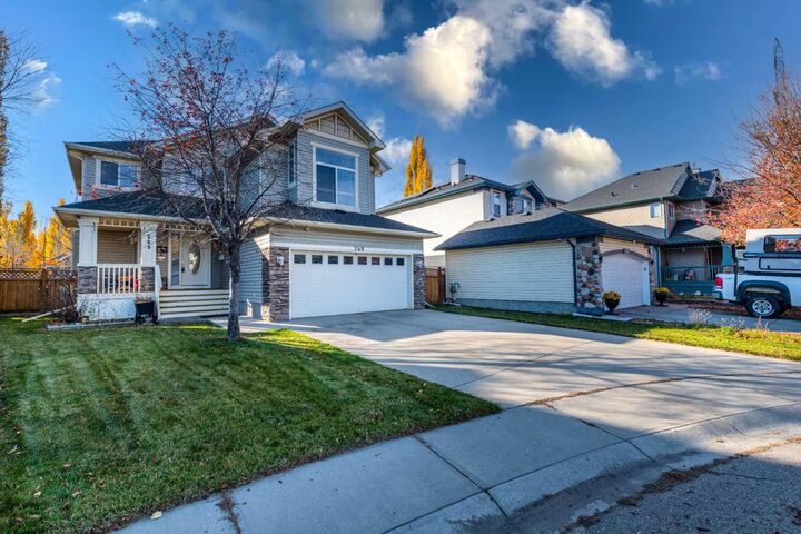 Property Photo:  249 West Lakeview Place  AB T1X 1K4 