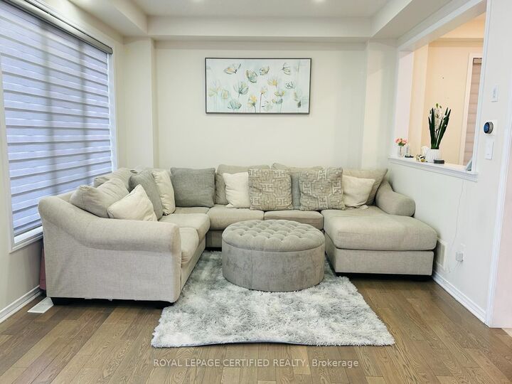 Property Photo:  15 Cactus Crescent  ON L8J 0M4 