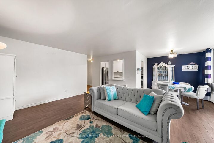 Property Photo:  20 Forest Manor Road 506  ON M2J 1M2 