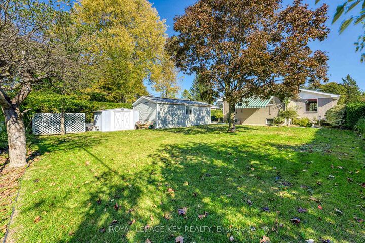 Property Photo:  997 Hollands Avenue  ON N7S 3C3 