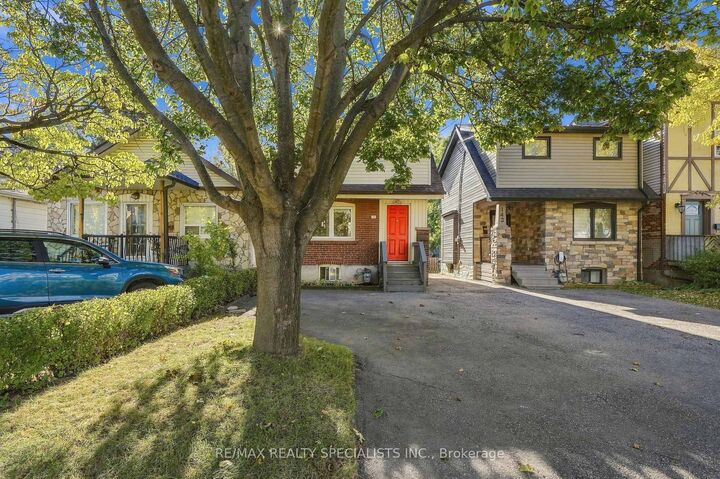 Property Photo:  141 Lake Crescent  ON M8V 1W2 
