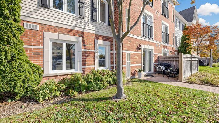 Property Photo: 102 Aspen Springs Drive 105 ON L1C 5N6