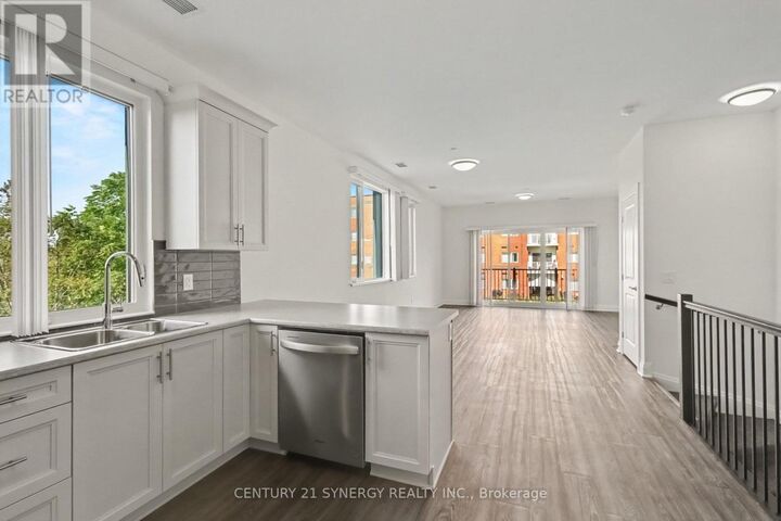 Property Photo:  40 McGill Street South 2B  ON K7A 0C5 