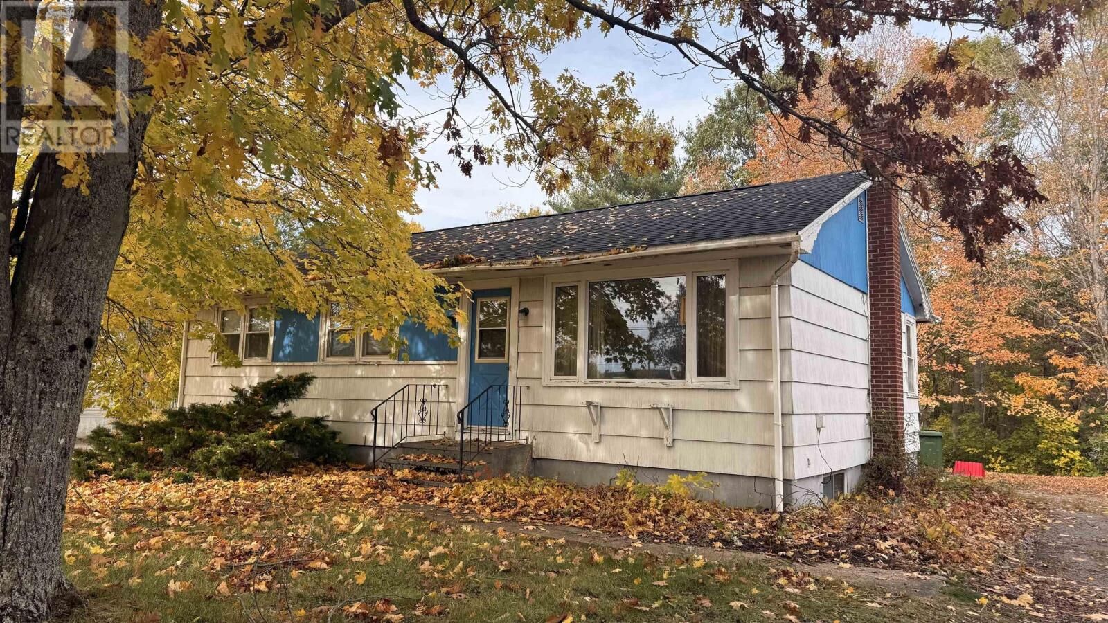 Property Photo:  Highway 1 7129  NS B4R 1C1 