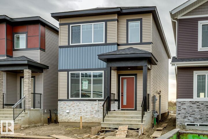 Property Photo:  494 Robinson Boulevard  AB T9E 1Z3 