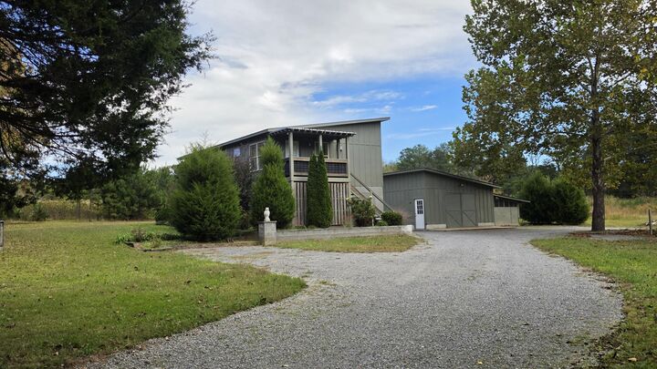 Property Photo:  6111 Mitchell Road NE  AL 35967 