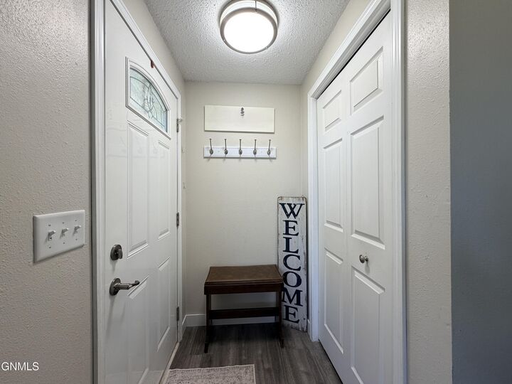 Property Photo:  304 7th Avenue NW  ND 58545 