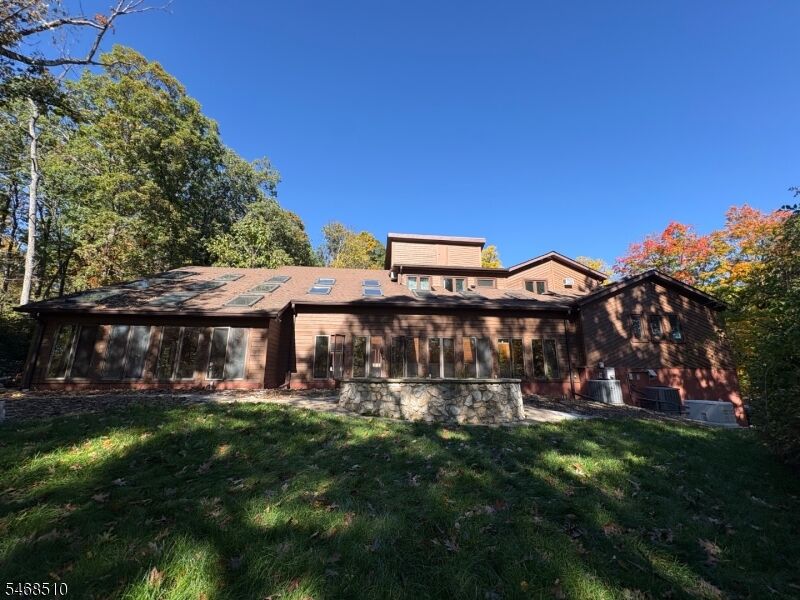 Property Photo:  34 Lord William Penn Dr  NJ 07960 