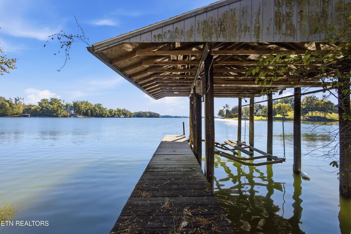 Property Photo:  761 Toestring Cove Rd  TN 37381 