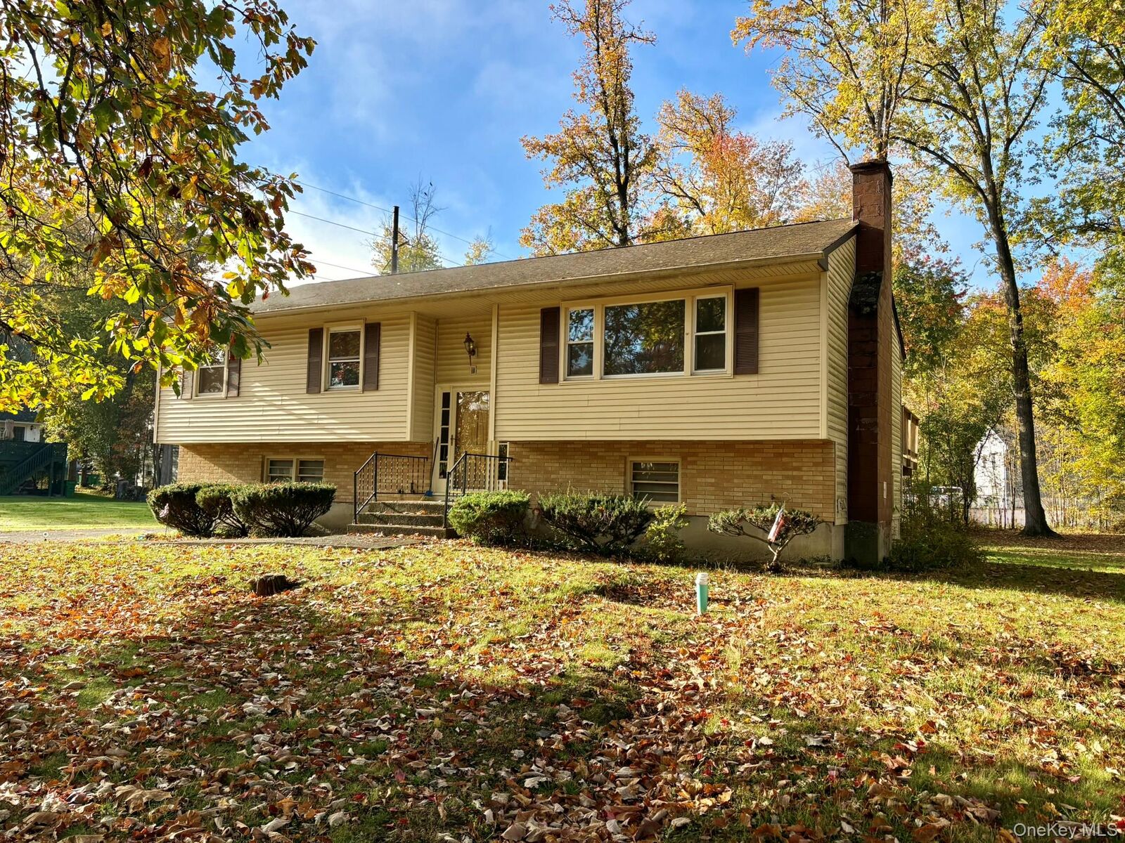 Property Photo:  28 Wildwood Drive  NY 12590 