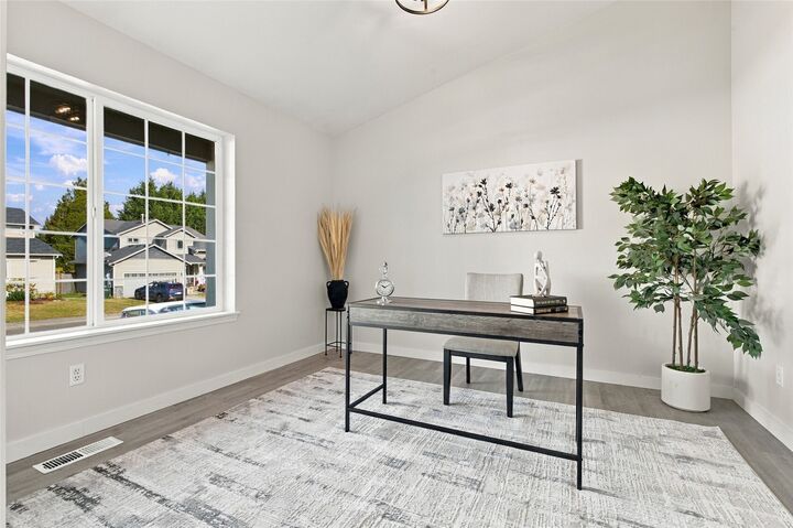 Property Photo:  8706  161st Street E  WA 98375 