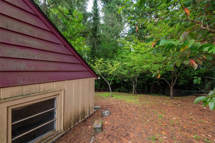 Property Photo: 11325 30th Avenue NE WA 98125