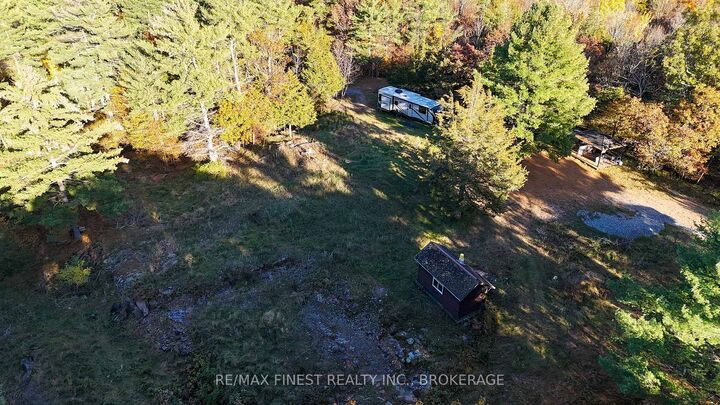 Property Photo:  187 Weisiger Lane  ON K7M 1H9 