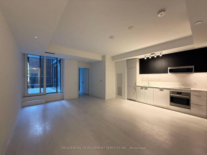 Property Photo: 306 Jarvis Street 204 ON M5A 2P2