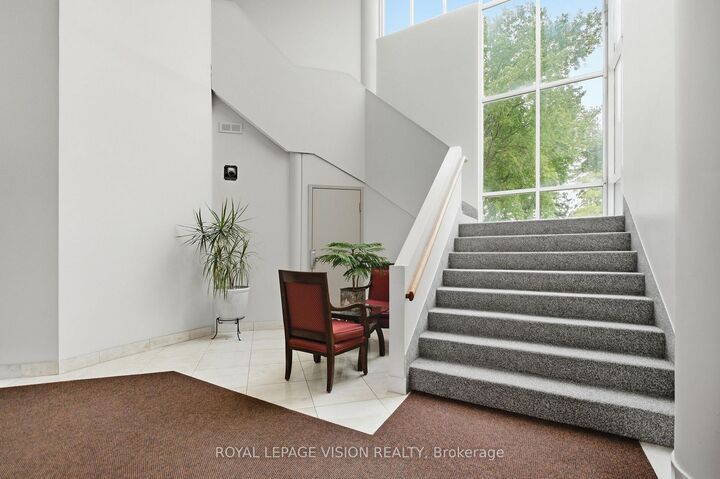 Property Photo:  10 Dean Park Road 319  ON M1B 3G8 