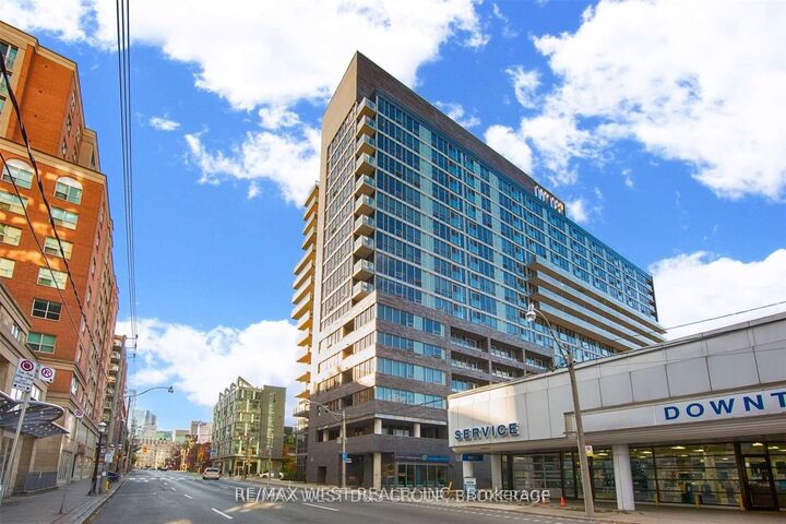 Property Photo:  320 Richmond Street E Lph 1611  ON M5A 1P9 