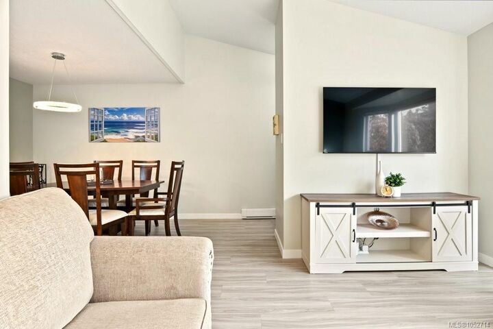 Property Photo:  120 Finholm St #64  BC V9P 1J5 