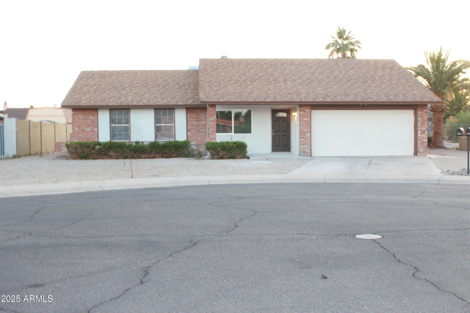 Property Photo: 8806 N 105th Lane AZ 85345