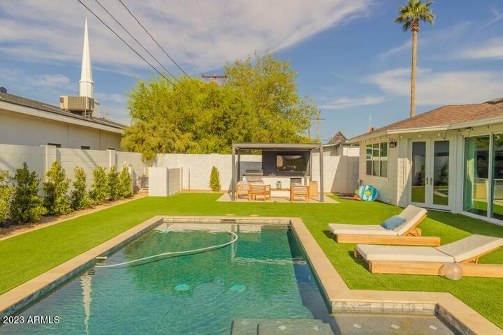 Property Photo:  3940 E Mulberry Drive  AZ 85018 