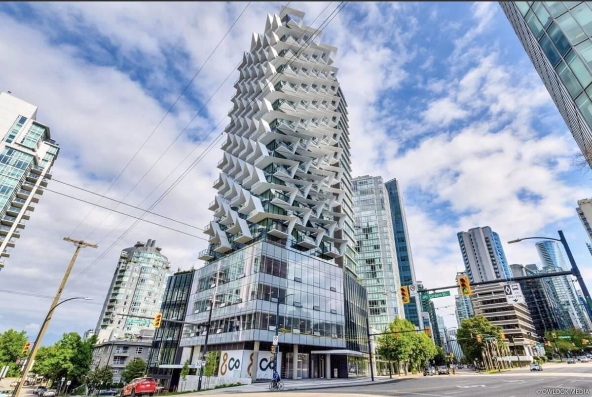 Property Photo:  620 Cardero Street 2304  BC V6G 3V6 