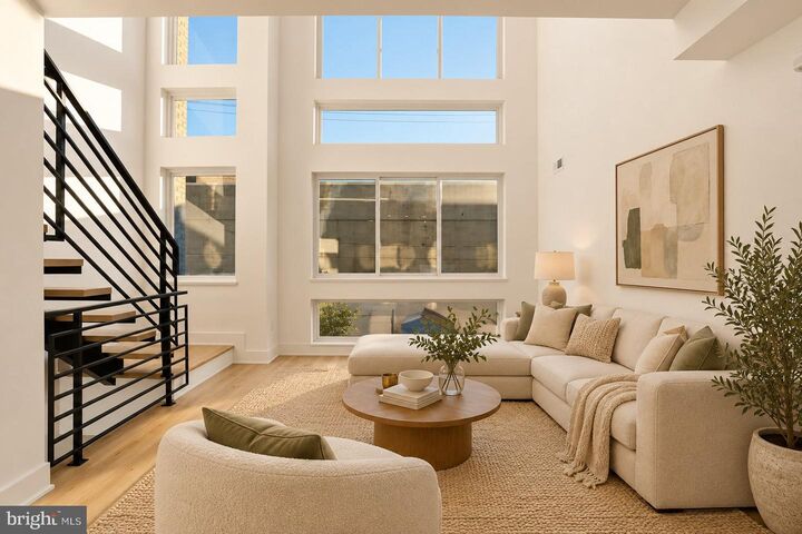 Property Photo:  2615 E Boston Street 2  PA 19125 