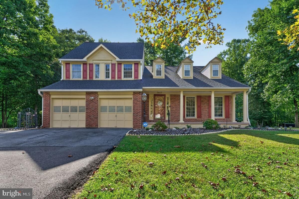 Property Photo:  7407 Lake Glen Drive  MD 20769 