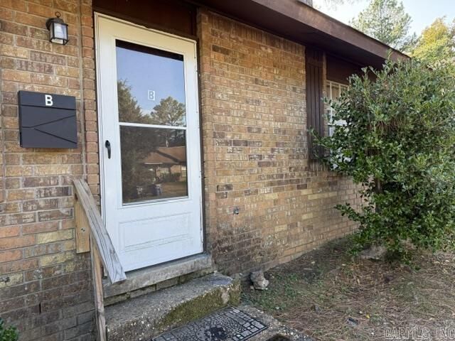Property Photo: 5815 Sonora Drive AR 72118