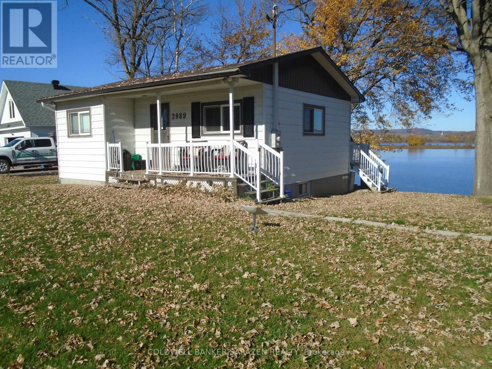 Property Photo: 2989 Old Hwy 17 Road ON K4K 1W1